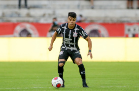 Roni em partida do Corinthians contra o Botafogo-SP neste sbado