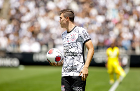 Lucas Piton na partida entre Corinthians e Red Bull Bragantino neste domingo