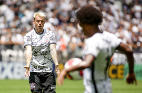 Rger Guedes e Willian na partida entre Corinthians e Red Bull Bragantino neste domingo