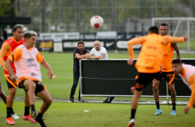 Mandaca, Danilo Avelar, Duilio Alves, Alessandro e Luan no treino do Corinthians desta tera-feira