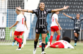 Miri durante comemorao do primeiro gol do Corinthians