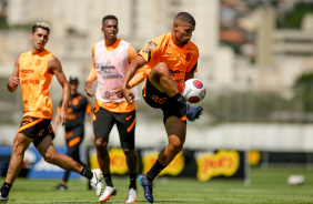 Daniel Marcos em treinamento do Corinthians, no CT Joaquim Grava