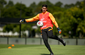 Goleiro Cssio em treinamento do Corinthians, no CT Joaquim Grava