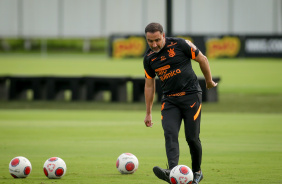 Vtor Pereira em treino do Corinthians desta sexta-feira