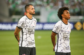 Renato Augusto e Willian na partida com o Palmeiras desta quinta-feira