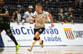 Deives marcou o seu 122 gol com a camisa do Corinthians