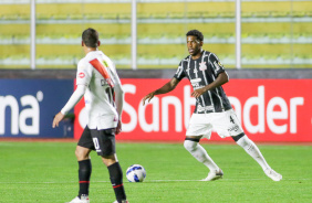 Gil durante a derrota do Corinthians nesta tera-feira