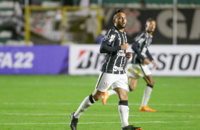 Maycon durante a derrota do Corinthians nesta tera-feira