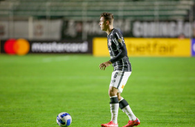 Piton durante a derrota do Corinthians nesta tera-feira