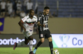 Gustavo Mosquito foi um dos titulares do Corinthians contra a Portuguesa, do Rio de Janeiro