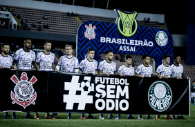 Corinthians entrou em campo com faixa de campanha contra o dio e as fake news no futebol