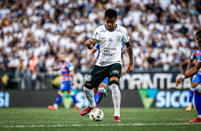 Gil durante o jogo do Corinthians contra o Fortaleza