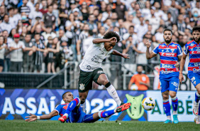 Willian foi um dos destaques da vitria do Corinthians contra o Fortaleza