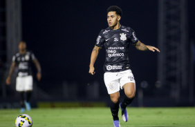 Du Queiroz durante vitria do Corinthians contra o Red Bull Bragantino