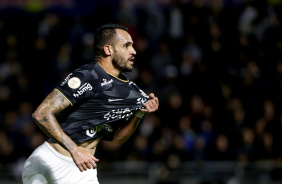 Renato Augusto marcou o gol da vitria do Corinthians