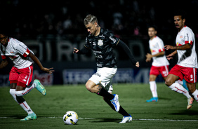 Rger Guedes no primeiro tempo de Red Bull Bragantino x Corinthians