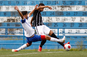 Arthur Sousa em ao na partida contra o Santo Andr pelo Paulista Sub-20