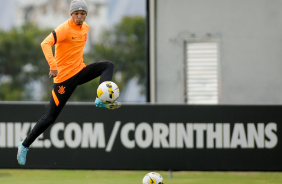 Adson em penltimo treino do Corinthians antes de enfrentar o So Paulo