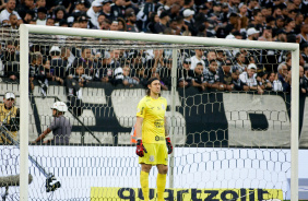 Cássio foi bem elogiado pela torcida neste domingo