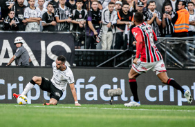 Renato Augusto durante a partida entre Corinthians e So Paulo neste domingo