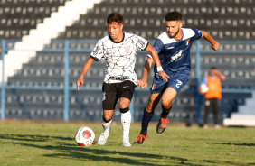 Pedrinho durante a partida contra o Unio Suzano pelo Paulista Sub-20