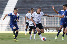 Riquelme durante a partida contra o Unio Suzano pelo Paulista Sub-20