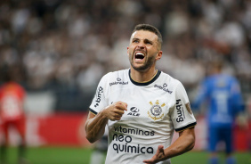 Jnior Moraes durante partida entre Corinthians e Always Ready pela Libertadores