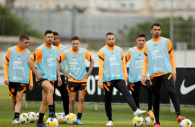 Breno Bidon, Giuliano, Wesley, Gustavo Silva, Maycon, Gustavo Mantuan e Bruno Melo, durante o treino