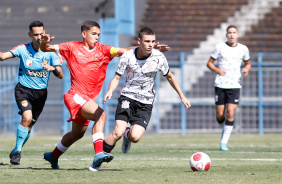 Breno Bidon durante a partida contra o Metropolitano pelo Paulista Sub-17