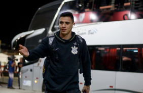 Gustavo Mantuan na chegada do Corinthians ao Estdio Antnio Accioly