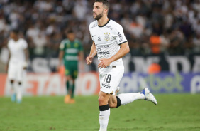 Jnior Moraes durante a partida entre Corinthians e Cuiab