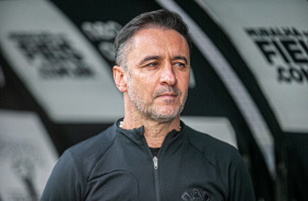 Vitor Pereira no comando do Corinthians na vitria contra o Juventude