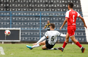 Volante Gabriel Moscardo marcou na vitória do Corinthians Sub-17