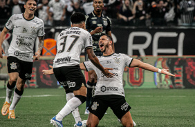 Giuliano marcou contra o Santos