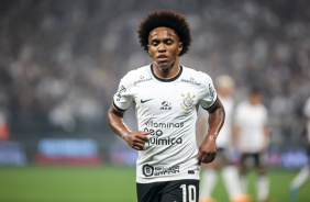 Willian durante jogo do Corinthians contra o Boca Juniors