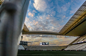 Neo Qumica Arena pronta para treino aberto antes do jogo entre Corinthians e Flamengo