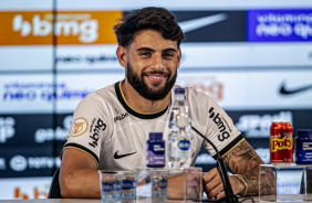 Yuri Albertoi foi aprensetado oficialmente como jogador do Corinthians