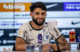 Yuri Albertoi foi aprensetado oficialmente como jogador do Corinthians