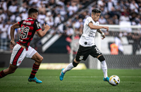 Adson em ação contra o Flamengo