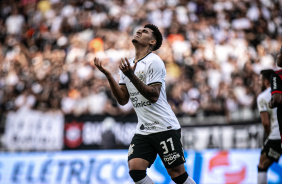 Du Queiroz durante o jogo entre Corinthians e Flamengo