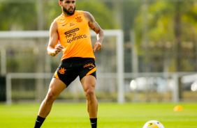 Yuri Alberto em treino do Corinthians de olho no Coritiba