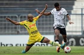 Victor Meer durante jogo do Corinthians contra o Mirassol pelo Paulista Sub-20