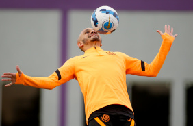 Fbio Santos em ltimo treino do Corinthians de olho no Flamengo