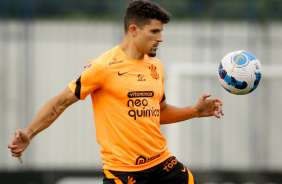 Rafael Ramos em ltimo treino do Corinthians de olho no Flamengo