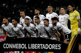 Jogadores do Corinthians antes da partida contra o Flamengo pela Libertadores