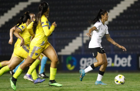 Jaqueline durante a partida contra o Esmac