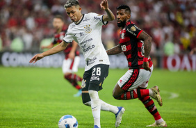 Adson em jogo contra o Flamengo