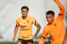 Du Queiroz em ltimo treino do Corinthians antes de encarar o Palmeiras