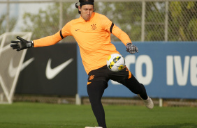 Cssio em ltimo treino do Corinthians antes de encarar o Atltico-GO