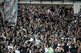 Torcida do Corinthians celebrou o empate no Maracan